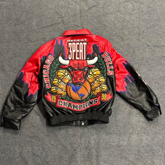 Jeff Hamilton Other - 1998 Jeff Hamilton Chicago Bulls NBA 3 Peat Championship Leather Jacket Size XL